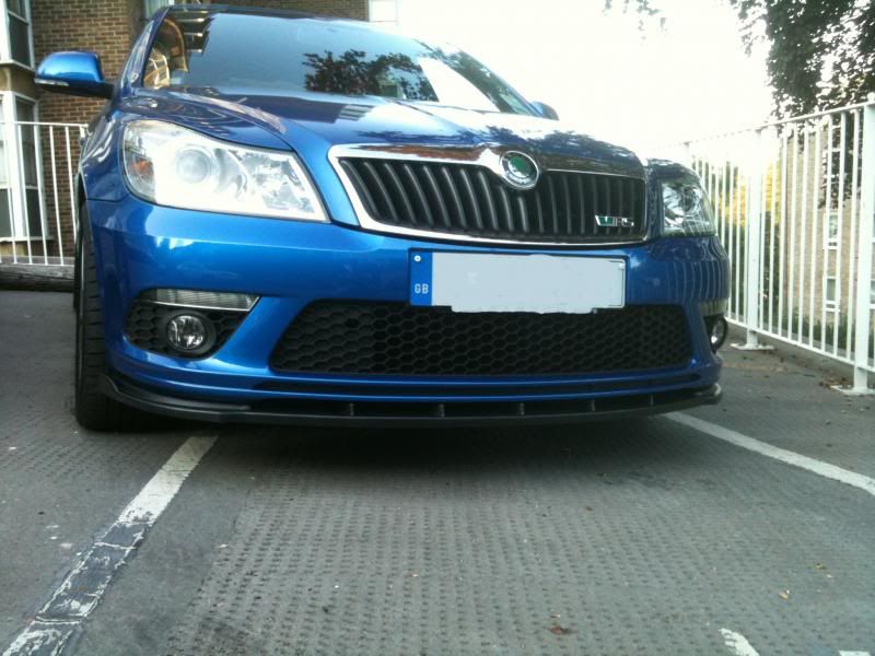 Предна броня за SKODA OCTAVIA (2010+) - RS Дизайн - висококачествен продукт за автомобил