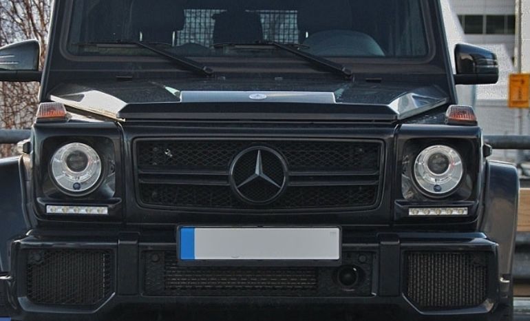 Решетка за Mercedes W461 / W463 G-CLASS (1990-2013) - Черна - висококачествен продукт за автомобил