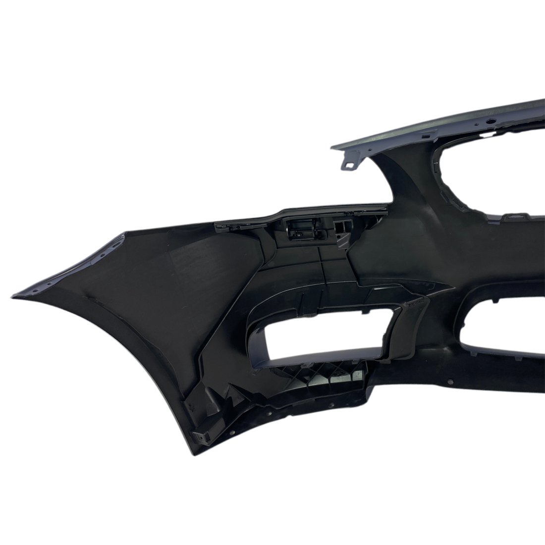 Предна броня за BMW F10 / F11 (2010-2014) - M5 дизайн с отвори за парктроник и отвори за халогени - висококачествен продукт за автомобил