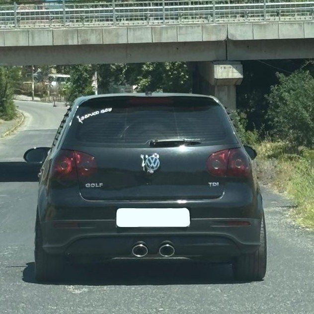 Дифузер за задна стокова и GTI броня за VW Golf 5 - R32 style без грунд - висококачествен продукт за автомобил