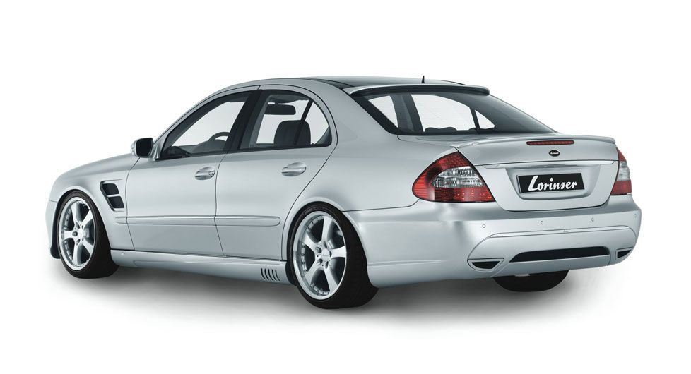 Спойлер за задно стъкло  Mercedes W211 седан E-Class (2001-2006) - Lorinser с отвор за антена - висококачествен продукт за автомобил