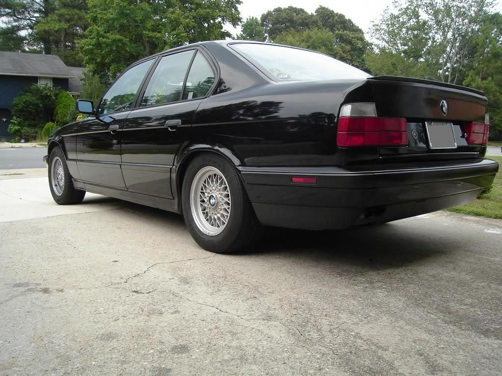 Лип спойлер за багажник BMW E34 - висококачествен продукт за автомобил