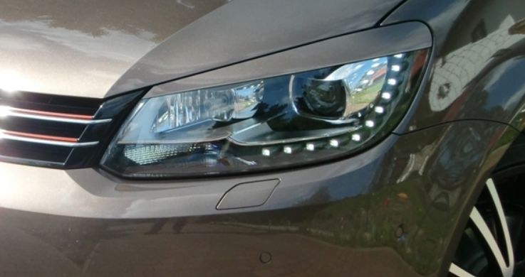 Вежди за фарове за VW Touran / Caddy (2010+) - висококачествен продукт за автомобил