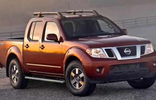 Степенки за Nissan Navara D40 (2005-2015) - 4 doors - висококачествен продукт за автомобил