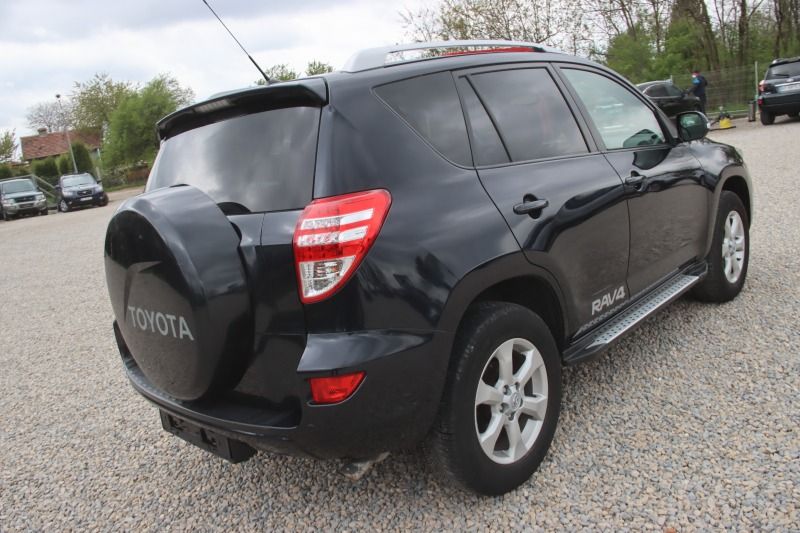 Степенки за Toyota Rav4 (2011-2012) - спорт - версия с 2.0 двигател без раздувки на калниците - дължина - 183cm - висококачествен продукт за автомобил