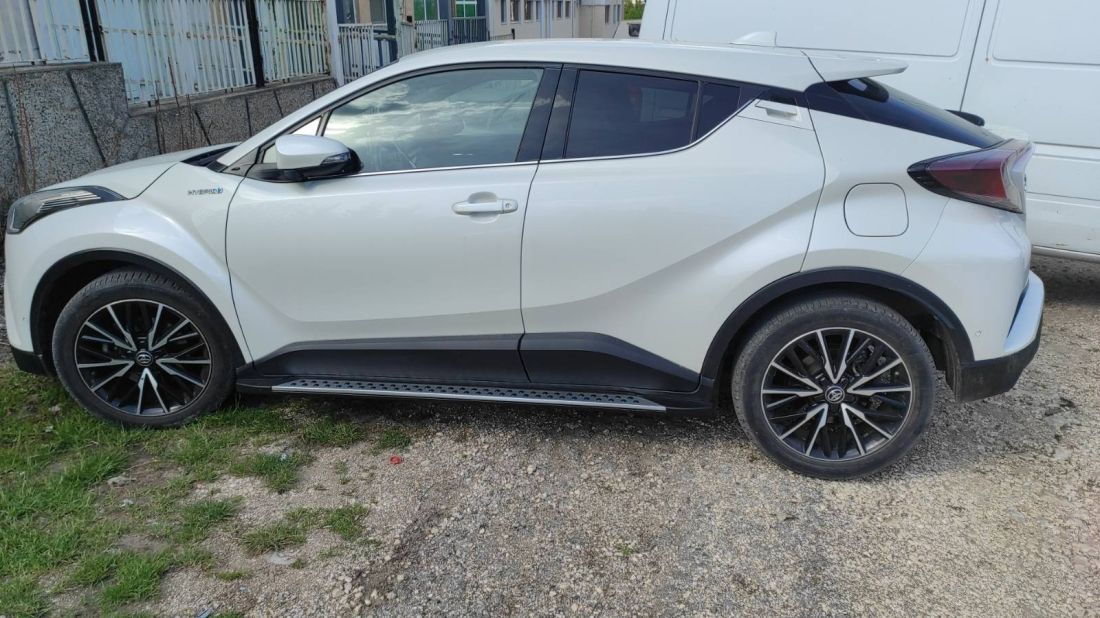 Степенки за Toyota C-HR (2016-2023) - висококачествен продукт за автомобил