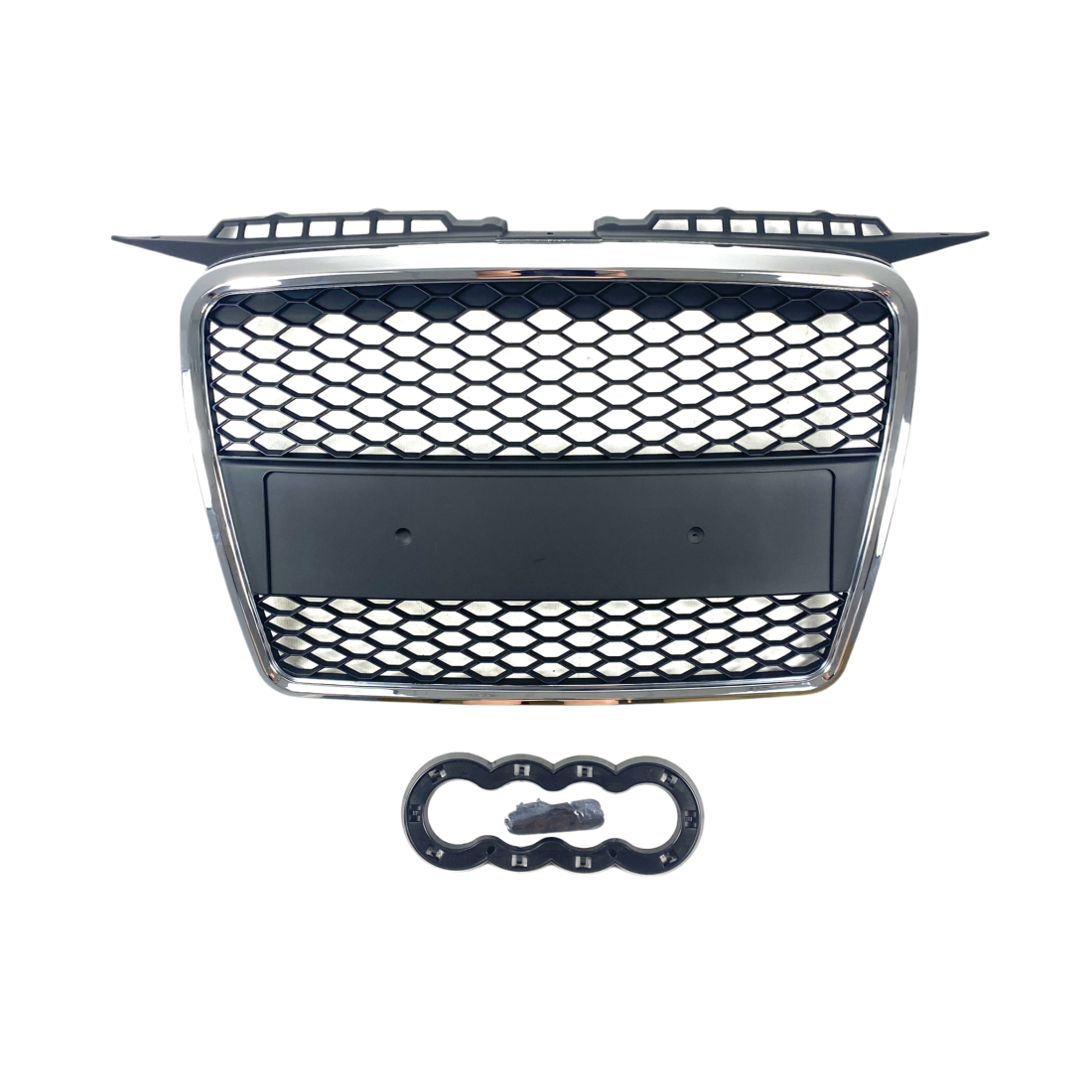 Решетка с поставка за емблема за Audi A3 (2005-2008) - RS-Look с Хромрамка - висококачествен продукт за автомобил