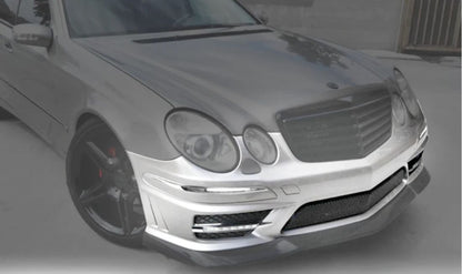 Предна броня за Mercedes W211 E-Class (2006-2009) - AMG Design с LED светлини и отвори за парктроник - висококачествен продукт за автомобил