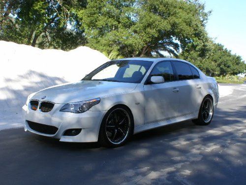 BODY KIT за BMW E60 седан (2003-2007) - M-Tech пакет без халогени с отвори за парктроник 24mm - висококачествен продукт за автомобил