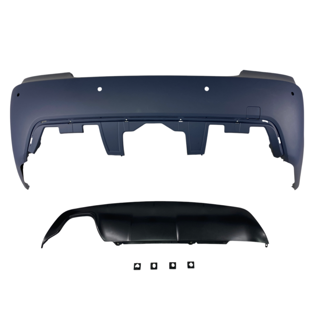 Задна броня за BMW E60 sedan (2003-2007) - M-Tech дизайн с отвори за парктроник 24mm грундирана - висококачествен продукт за автомобил