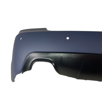 Задна броня за BMW E60 sedan (2003-2007) - M-Tech дизайн с отвори за парктроник 24mm грундирана - висококачествен продукт за автомобил