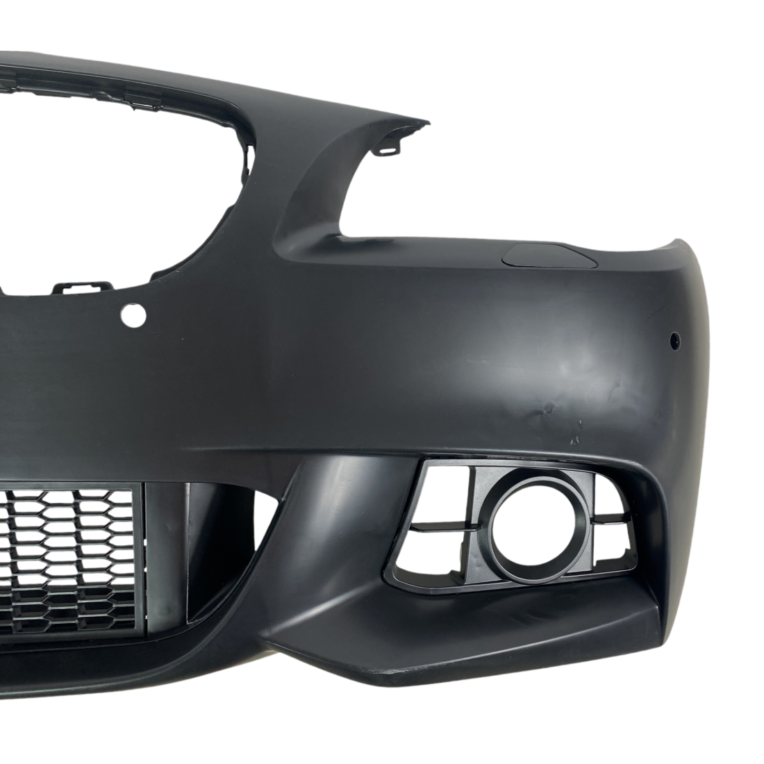 Предна броня за BMW F10 (2014+) - M-Tech Дизайн с отвори за парктроник - висококачествен продукт за автомобил