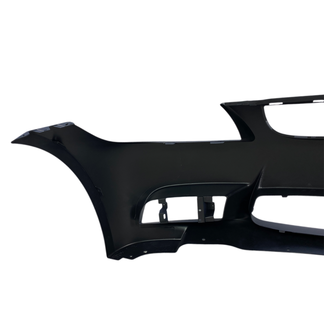 Предна броня за BMW E90 (2005-2008) - М3 дизайн с отвори за халогени, без парктроник - висококачествен продукт за автомобил