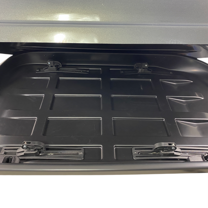 Автобокс Junior Altro 140x90x38cm с 70 mm крепежи, с едностранно отваряне с ключ, 370 литра - Сив антрацид гланц - висококачествен продукт за автомобил