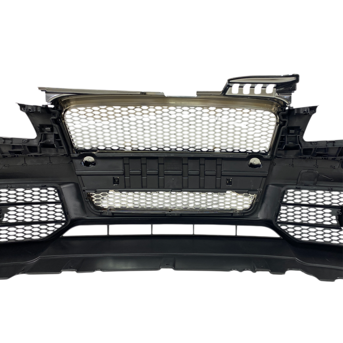 Предна броня за Audi A4 B7 8E (2004-2008) - S-Line Design с хром лайсна - висококачествен продукт за автомобил