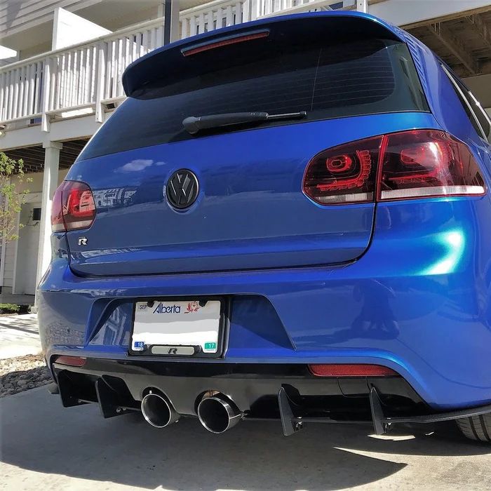 Дифузер за задна броня за Volkswagen Golf 6 R20 - черен гланц - висококачествен продукт за автомобил