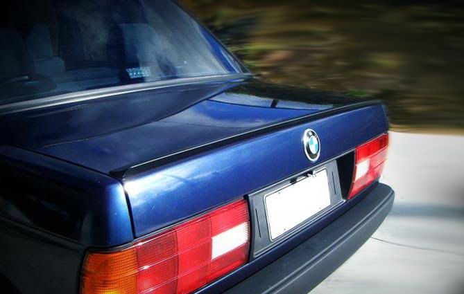 Лип спойлер за багажник BMW E34 - висококачествен продукт за автомобил